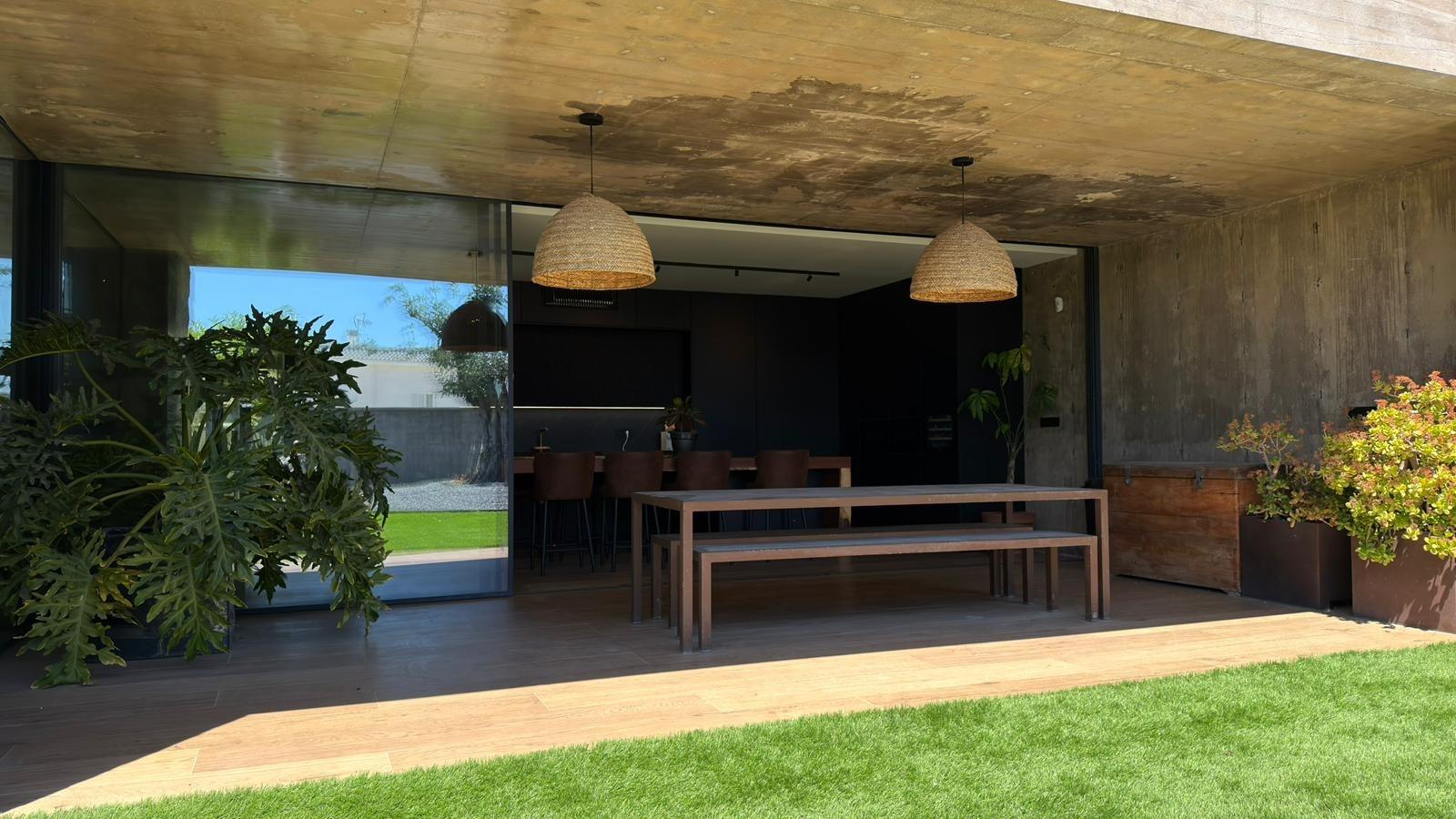 Villa in Alicante, Spain 3 bedrooms, 300 sq.m. No. 179395