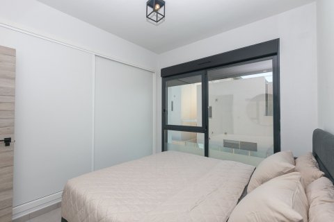 Villa till salu i Villamartin, Alicante, Spanien 103 kvm. Nr. 179394 - foto 30