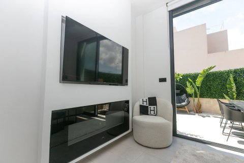 Villa till salu i Villamartin, Alicante, Spanien 103 kvm. Nr. 179394 - foto 11