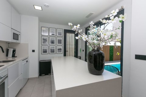 Villa till salu i Villamartin, Alicante, Spanien 103 kvm. Nr. 179394 - foto 14