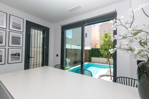 Villa till salu i Villamartin, Alicante, Spanien 103 kvm. Nr. 179394 - foto 17
