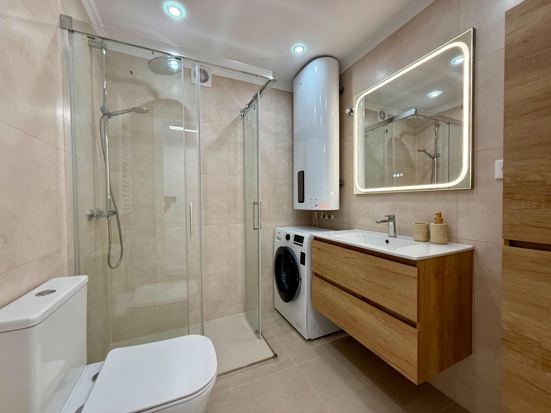 Kattohuoneisto Torrevieja, Alicante, Espanja 2 makuuhuonetta, 66 m2 No. 179396