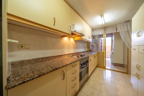 Lägenhet till salu Alicante, Spanien 2 sovrum, 111 kvm. Nr. 133052 - foto 19