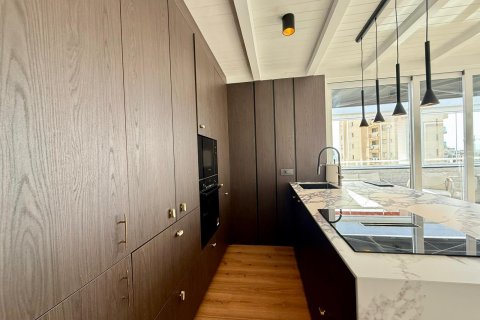 Penthouse for sale in Guardamar del Segura, Alicante, Spain 4 bedrooms, 150 sq.m. No. 166034 - photo 18