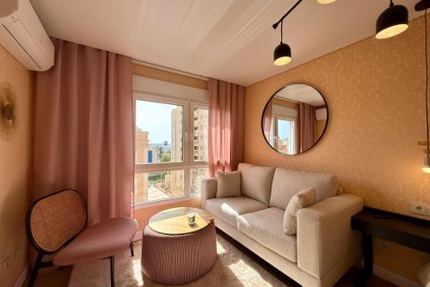 Penthouse for sale in Guardamar del Segura, Alicante, Spain 4 bedrooms, 150 sq.m. No. 166034 - photo 30