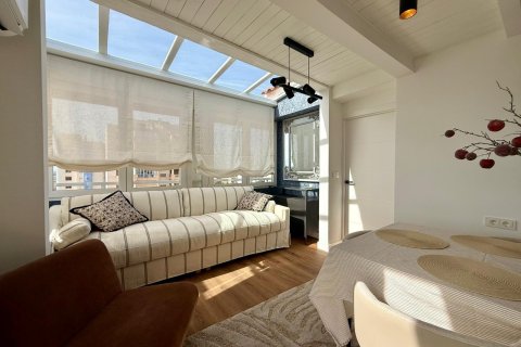 Penthouse for sale in Guardamar del Segura, Alicante, Spain 4 bedrooms, 150 sq.m. No. 166034 - photo 12