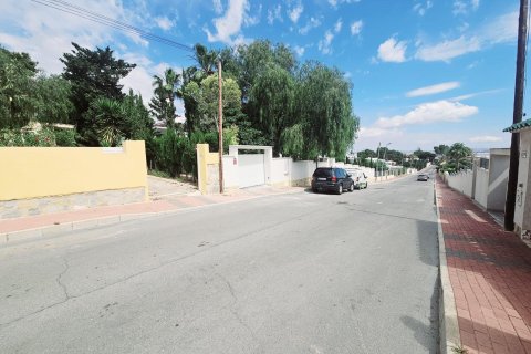 Huoneisto myytävänä Torrevieja, Alicante, Espanja, 4 makuuhuonetta, 150 m2 No. 166038 - kuva 3