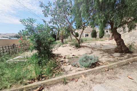 Huoneisto myytävänä Torrevieja, Alicante, Espanja, 4 makuuhuonetta, 150 m2 No. 166038 - kuva 4