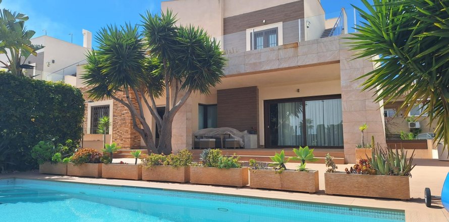 Villa Torreblanca, Castellon, Spānijā 2 istabas, 306 m2 Nr. 166039