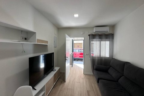 Apartment à vendre à Alicante, Espagne, 2 chambres, 90 m2 No. 166036 - photo 4