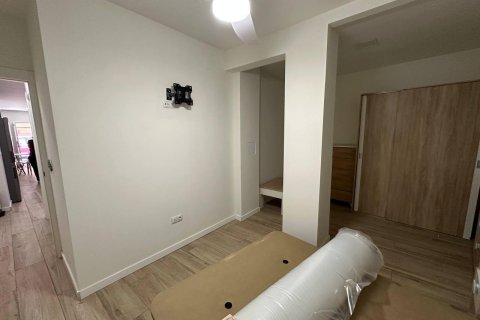 Apartment à vendre à Alicante, Espagne, 2 chambres, 90 m2 No. 166036 - photo 19