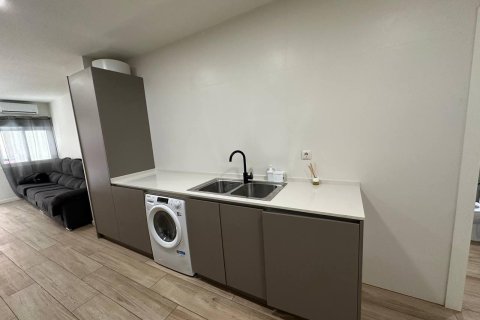 Apartment à vendre à Alicante, Espagne, 2 chambres, 90 m2 No. 166036 - photo 2