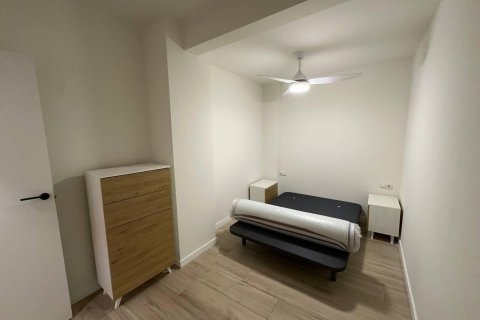 Apartment à vendre à Alicante, Espagne, 2 chambres, 90 m2 No. 166036 - photo 6