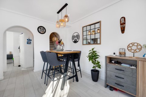 House for sale in La Florida, Alicante, Spain 2 bedrooms, 90 sq.m. No. 166037 - photo 10