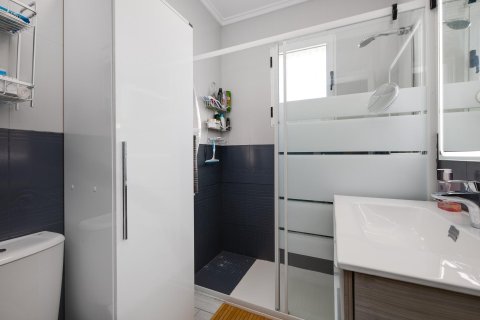 House for sale in La Florida, Alicante, Spain 2 bedrooms, 90 sq.m. No. 166037 - photo 16