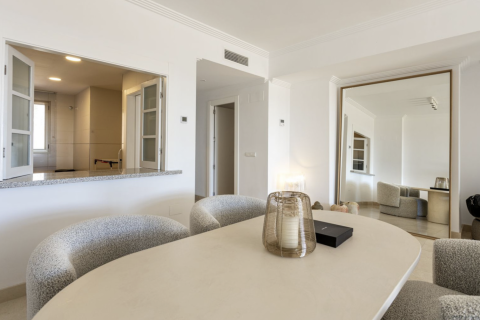Apartment for sale Benahavis, Malaga, Spain 2 bedrooms, 103 sq.m. No. 109683 - photo 5