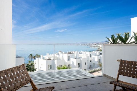 Apartment for sale Benalmadena, Malaga, Spain 2 bedrooms, 98 sq.m. No. 109678 - photo 3