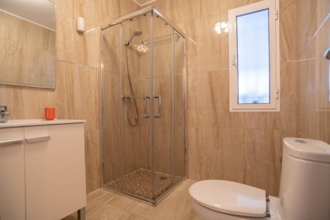 Huvila myytävänä San Miguel de Salinas, Alicante, Espanja, 4 makuuhuonetta, 302 m2 No. 194240 - kuva 29