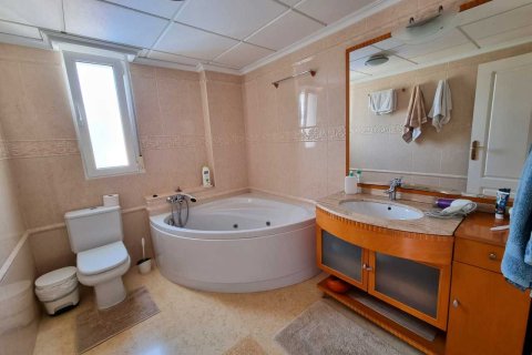 Huvila myytävänä La Mata, Alicante, Espanja, 5 makuuhuonetta, 469 m2 No. 194238 - kuva 11