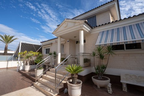 Huvila myytävänä La Mata, Alicante, Espanja, 5 makuuhuonetta, 469 m2 No. 194238 - kuva 26