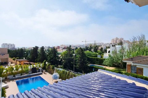 Huvila myytävänä La Mata, Alicante, Espanja, 5 makuuhuonetta, 469 m2 No. 194238 - kuva 17