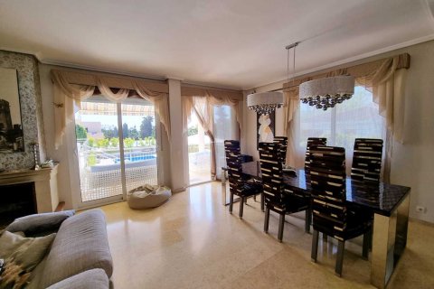 Huvila myytävänä La Mata, Alicante, Espanja, 5 makuuhuonetta, 469 m2 No. 194238 - kuva 5