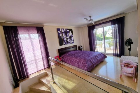 Huvila myytävänä La Mata, Alicante, Espanja, 5 makuuhuonetta, 469 m2 No. 194238 - kuva 9