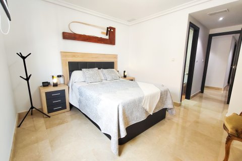 Wohnung zum Verkauf in Torrevieja, Alicante, Spanien 3 Schlafzimmer, 109 m2 Nr. 194235 - Foto 16