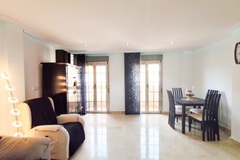 Wohnung zum Verkauf in Torrevieja, Alicante, Spanien 3 Schlafzimmer, 109 m2 Nr. 194235 - Foto 4