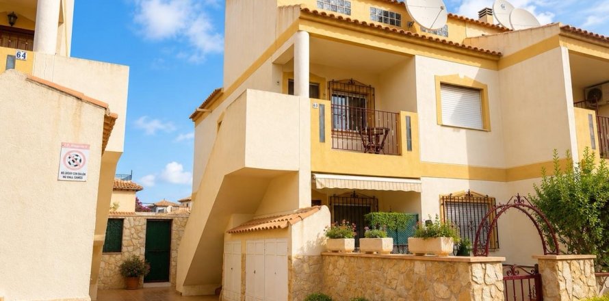 Wohnung in La Zenia, Alicante, Spanien 3 Schlafzimmer, 52 m2 Nr. 194236
