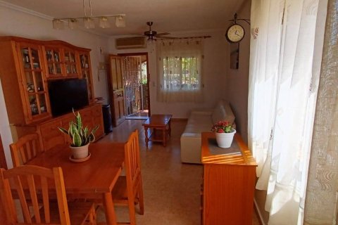 Bungalow à vendre à La Florida, Alicante, Espagne, 3 chambres, 80 m2 No. 194234 - photo 4