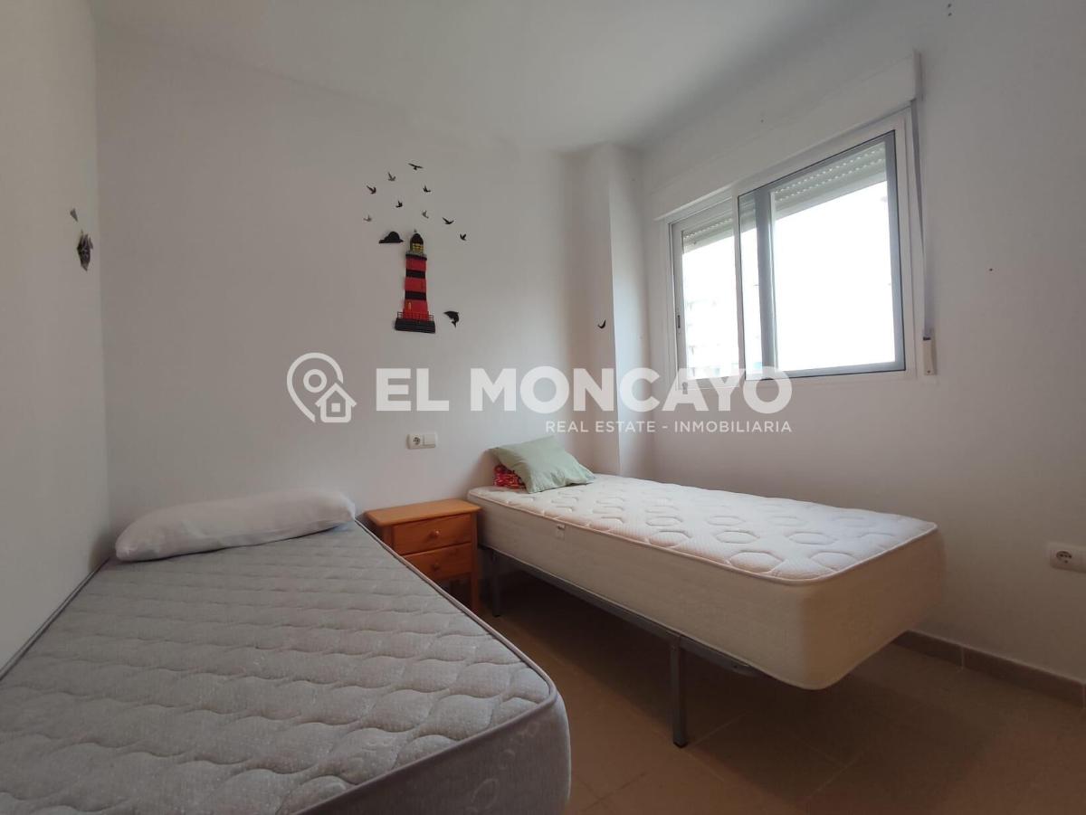 Apartamento en Guardamar del Segura, Alicante, España 2 dormitorios, 74 m2 No. 183810