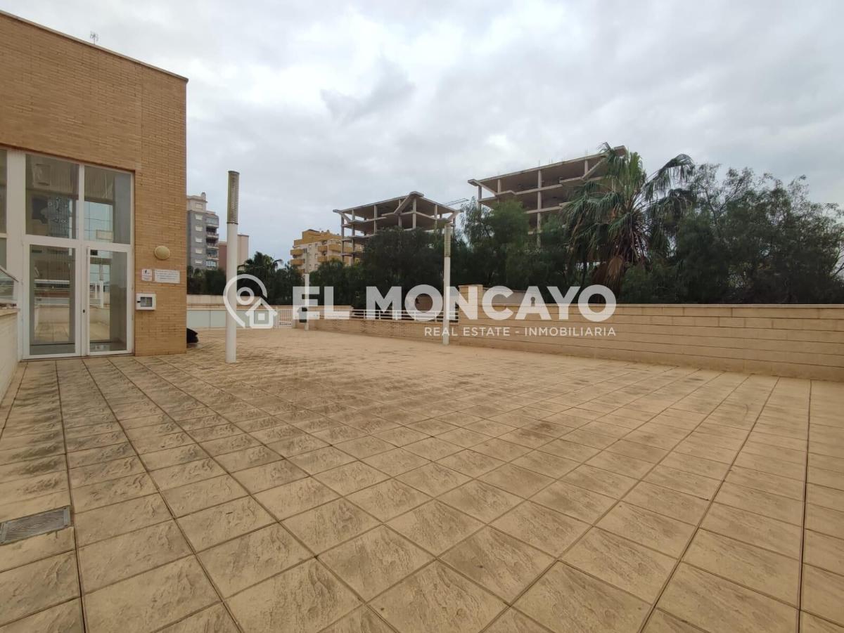 Apartamento en Guardamar del Segura, Alicante, España 2 dormitorios, 74 m2 No. 183810