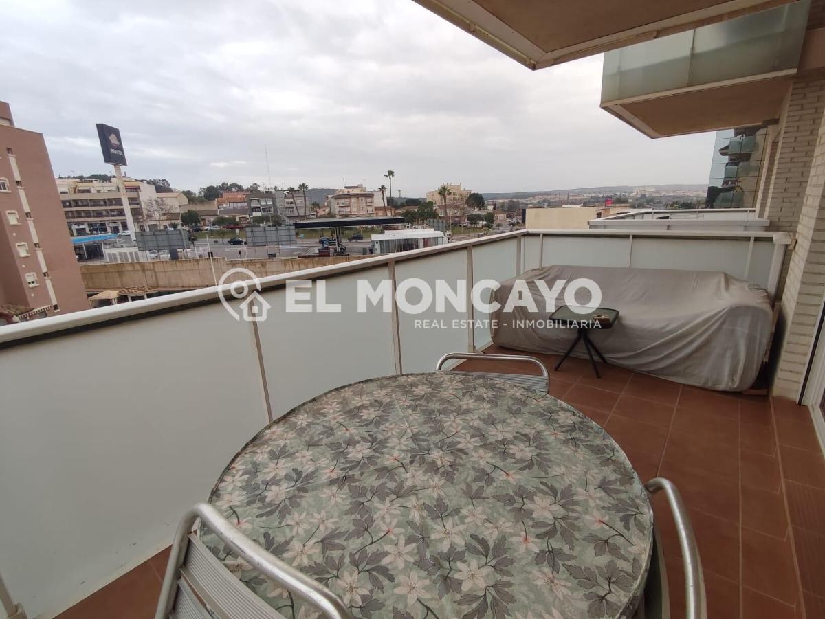Apartamento en Guardamar del Segura, Alicante, España 2 dormitorios, 74 m2 No. 183810