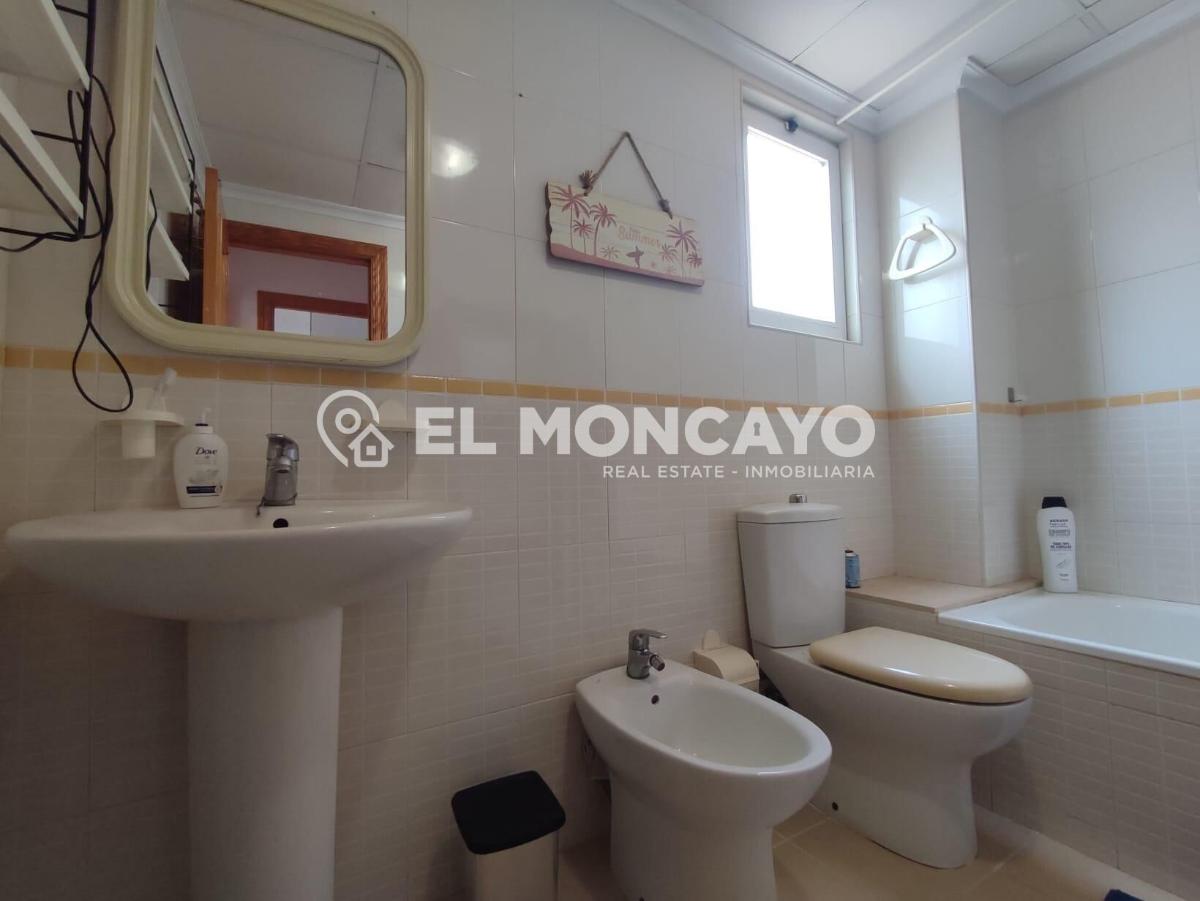Apartamento en Guardamar del Segura, Alicante, España 2 dormitorios, 74 m2 No. 183810