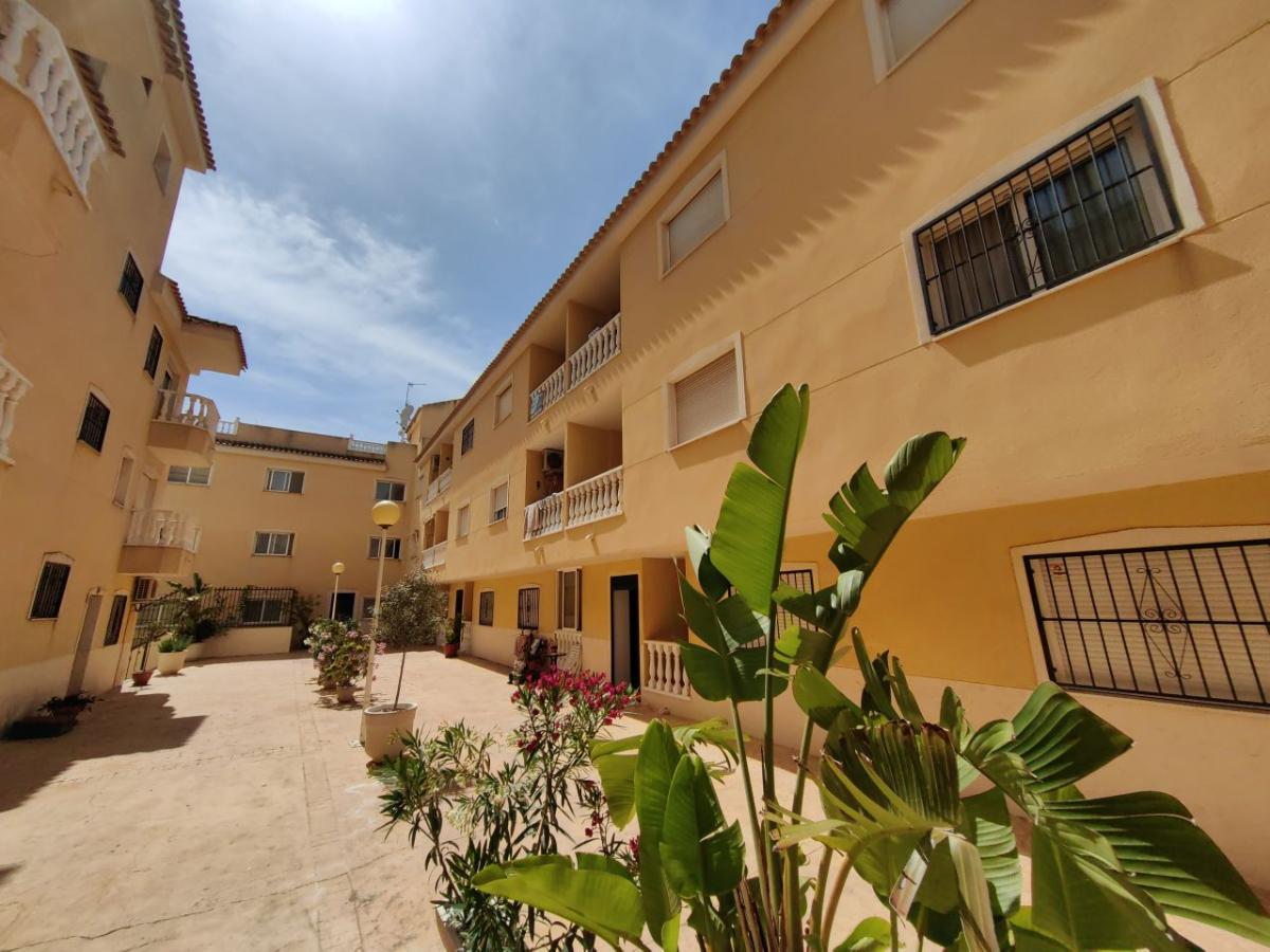 Квартира в Форментера-дель-Сегура, Аликанте, Испания 2 спальни, 55м2 №183807