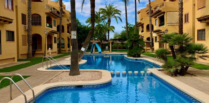 Apartment à La Mata, Alicante, Espagne 2 chambres, 78 m2 No. 183805