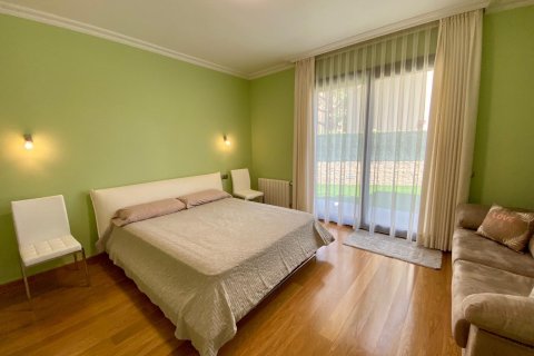 Продажа дома в Сант-Фелиу-де-Гиксолс, Герона, Испания 4 спальни, 300м2 №164860 - фото 22