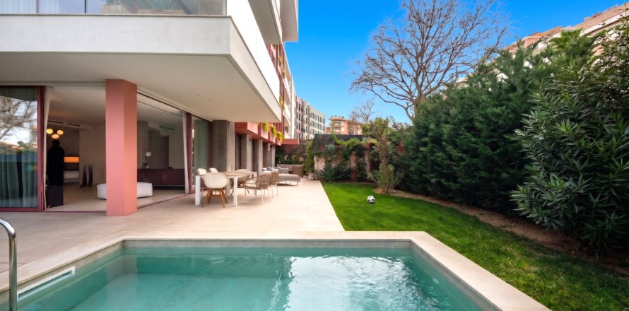 Apartment in Palma de Majorca, Mallorca, Spain 3 bedrooms, 123 sq.m. No. 164864