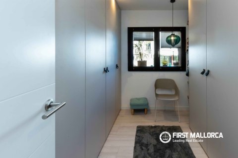 Villa for sale in Mallorca, Spain 4 bedrooms, 275 sq.m. No. 164865 - photo 17