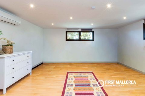 Villa for sale in Mallorca, Spain 4 bedrooms, 275 sq.m. No. 164865 - photo 19