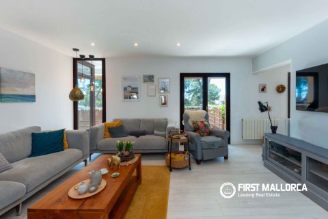 Villa for sale in Mallorca, Spain 4 bedrooms, 275 sq.m. No. 164865 - photo 8