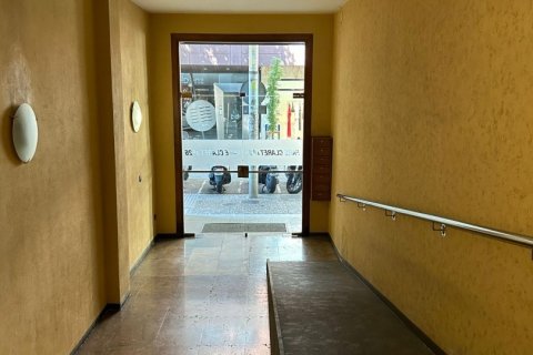 Продажа квартиры в Жирона, Герона, Испания 3 спальни, 110м2 №153896 - фото 6