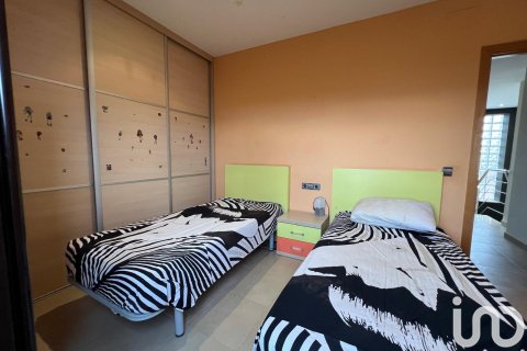 Dom w Roquetes, Tarragona, Hiszpania 6 sypialni, 306 mkw. nr 153890 – zdjęcie 10