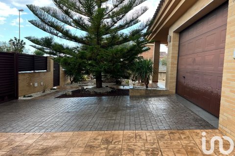 Dom w Roquetes, Tarragona, Hiszpania 6 sypialni, 306 mkw. nr 153890 – zdjęcie 3