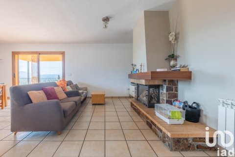 Продажа дома в Рьельс-и-Вьябреа, Герона, Испания 5 спален, 300м2 №153894 - фото 3