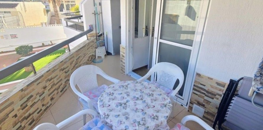 Apartment à Los Cristianos, Tenerife, Espagne 2 chambres, 46 m2 No. 194728