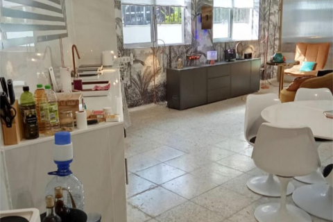 Duplex for sale in Los Menores, Tenerife, Spain 2 bedrooms, 125 sq.m. No. 194726 - photo 3