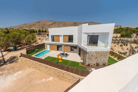 Villa till salu i Benidorm, Alicante, Spanien 3 sovrum, 140 kvm. Nr. 144759 - foto 2