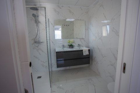 Huvila myytävänä Los Montesinos, Alicante, Espanja, 3 makuuhuonetta, 113 m2 No. 144761 - kuva 14